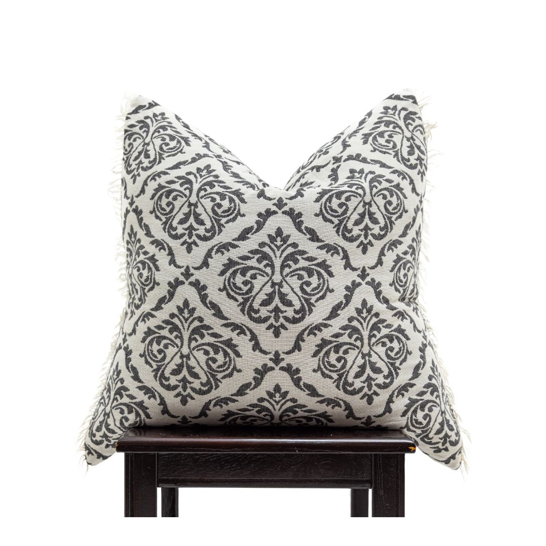 Baroque Black